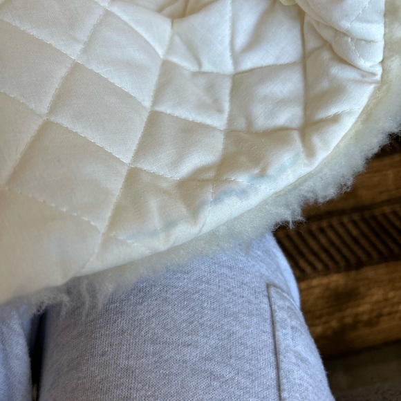 Vintage Plush Sheep-Shaped Hot Water Bottle Cover - Picture 6 of 7